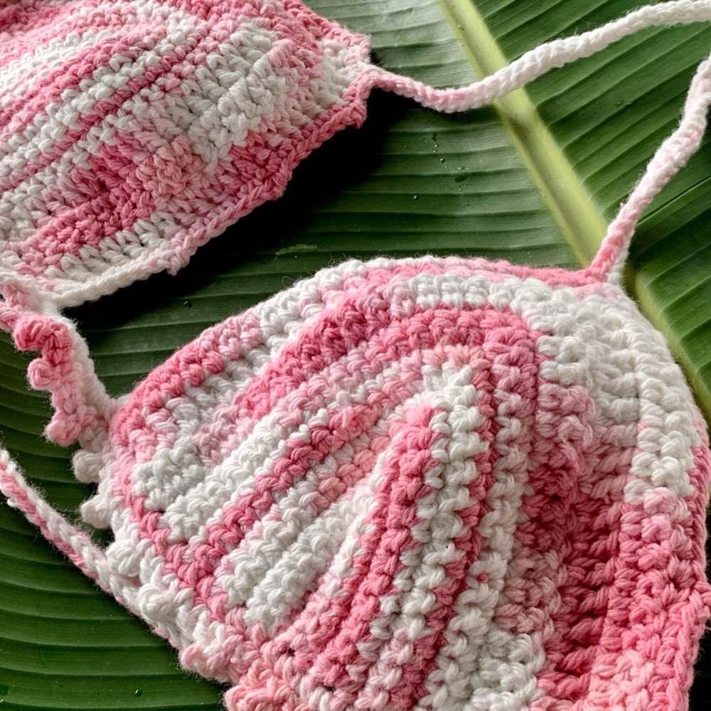 Boho-Chic Light Pink Marble Crochet Bikini …